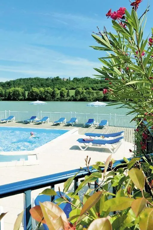 Residence Pierre & Vacances Le Hameau Du Lac Marciac Holiday park
