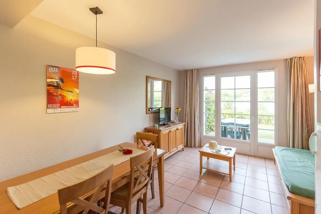 Residence Pierre & Vacances Le Hameau Du Lac Marciac Holiday park