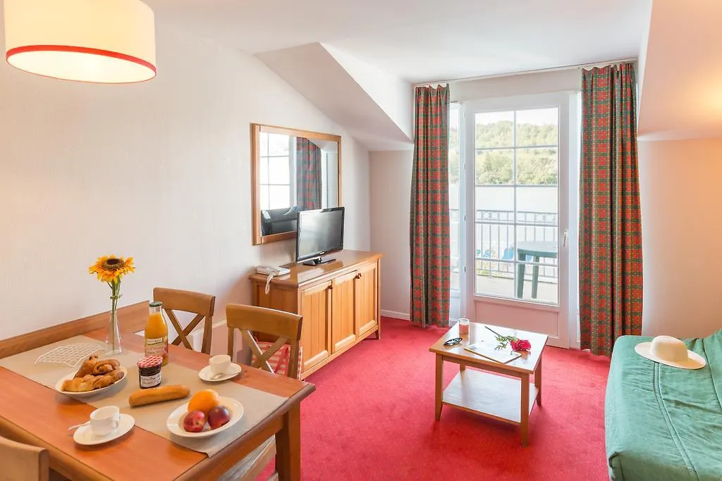 Holiday park Residence Pierre & Vacances Le Hameau Du Lac Marciac