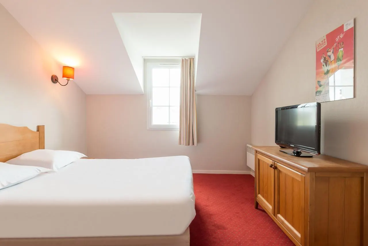 Residence Pierre & Vacances Le Hameau Du Lac Marciac 3*,