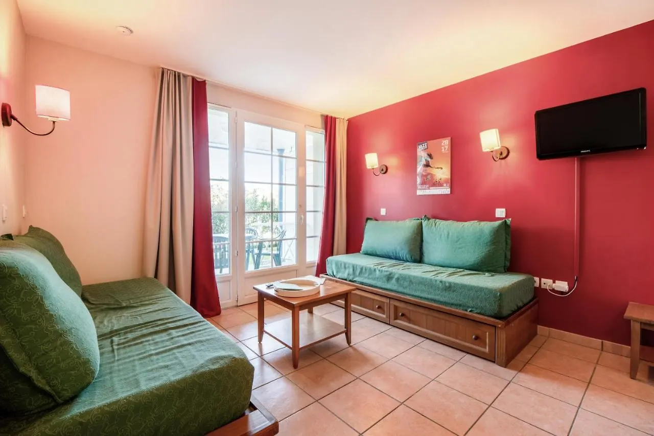 Residence Pierre & Vacances Le Hameau Du Lac Marciac Holiday park